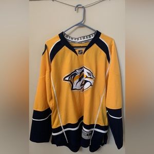 Official NHL Nashville Predators Jersey XL